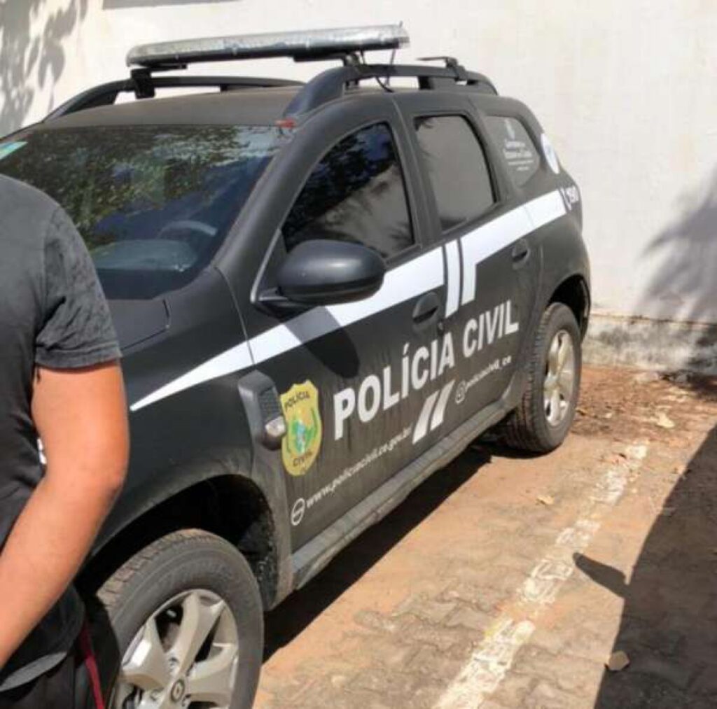 Cantor cearense é preso em Pernambuco suspeito de extorsão e furto em Tocantins