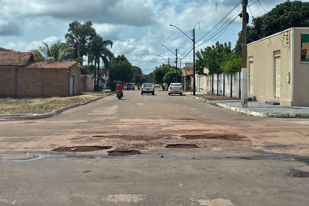 Prefeitura de Gurupi tem 15 dias para informar Ministério Público sobre providências para recuperar vias públicas do município